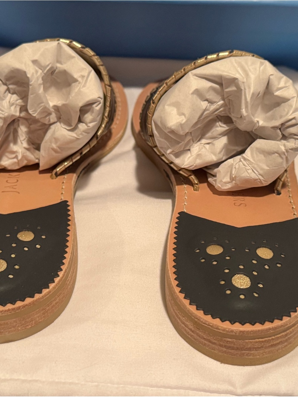NWOT Jack Rogers Navy Blue & Tan Embroidered Dog Thong Sandals - Women’s size 9 - Picture 7 of 9